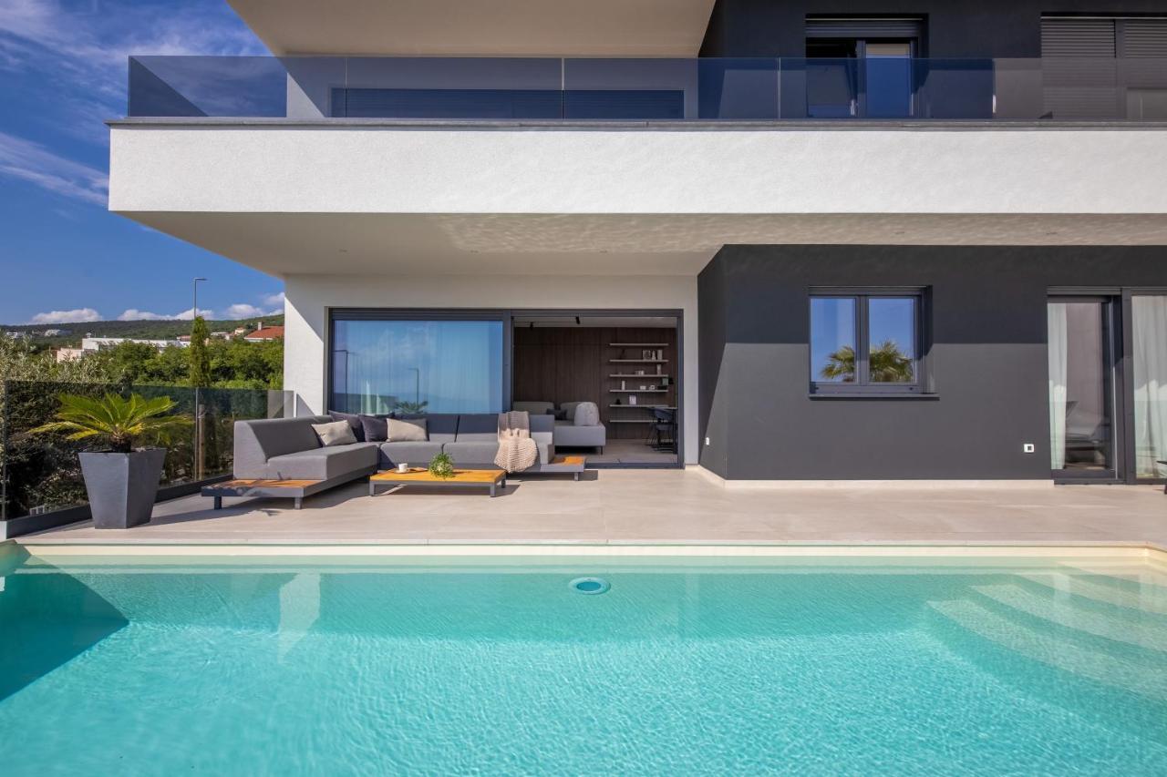 Villa Ameli Apartment With Swimming Pool Rijeka Ngoại thất bức ảnh